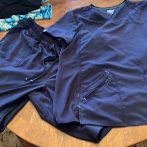 Brand new never worn navy scrubs